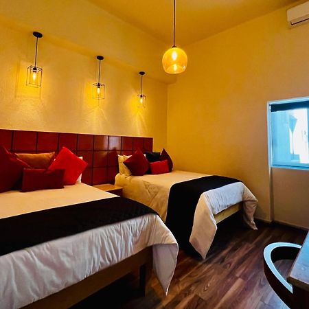 גואדלחארה Hotel Consulado מראה חיצוני תמונה